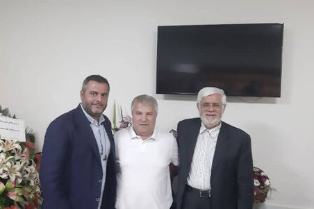 عیادت محمدرضا عارف از علی پروین