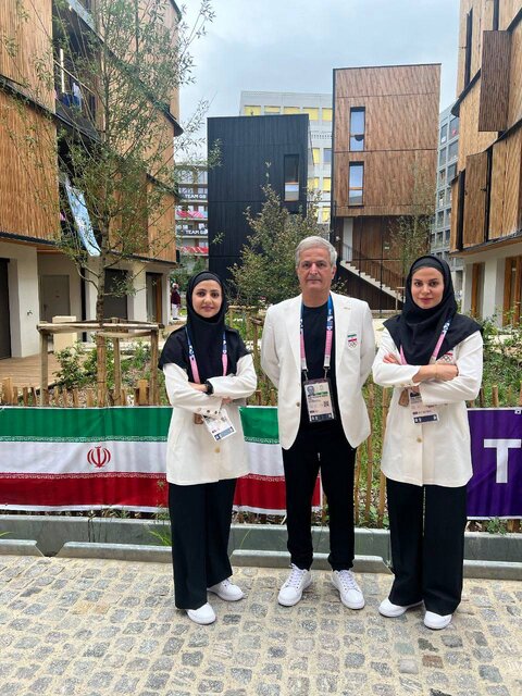 آماده شدن کاروان ایران برای مراسم افتتاحیه المپیک