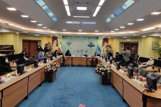 راهاندازی کانالی که همه عوامل آن خانم هستند