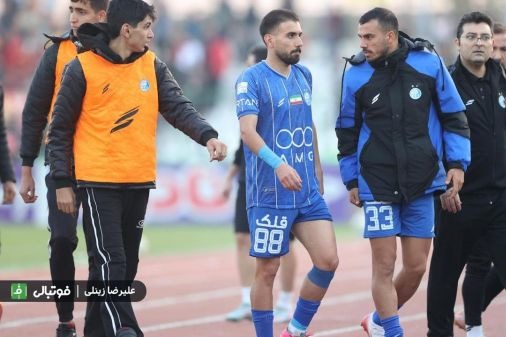 دردسرهای فقدان مهران؛ مصدومیت احمدی آبیها را از صدر دور کرد!