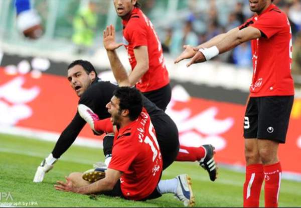 نگاهی به دو دهه بی‌ثباتی دروازه پرسپولیس
