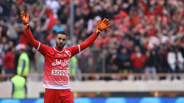 نگاهی به دو دهه بی‌ثباتی دروازه پرسپولیس
