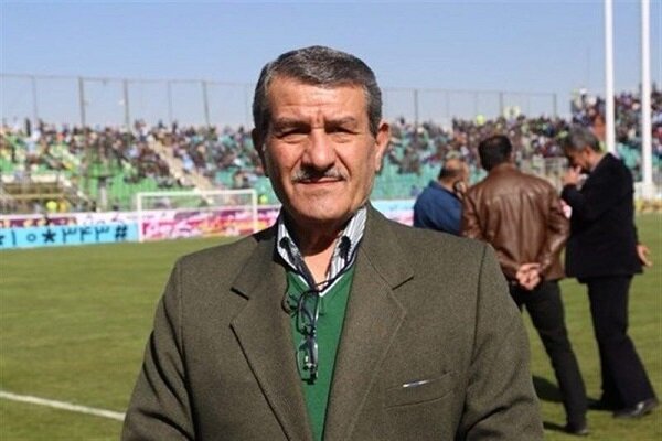 گودرز حبیبی: نباید چشم تصمیم گیرندگان فوتبال ایران به دهان وزیر ورزش باشد