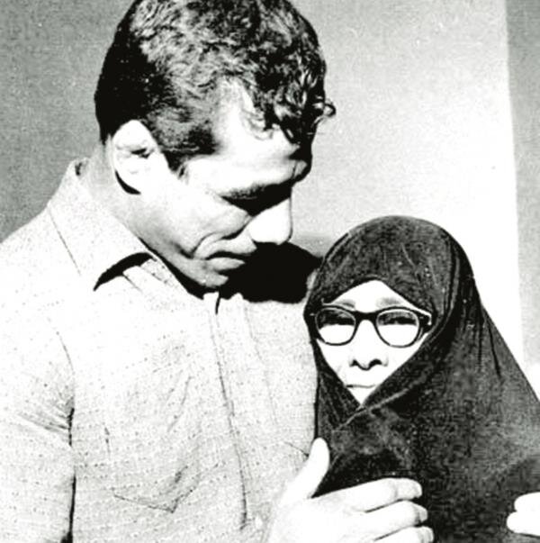گزارش ایرنا/ از مامان نصرت تا مامان ژاکلین؛ ملکه‌های زمین و سوگلی آسمان