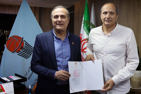 وضعیت مبهم سرمربی تیم ملی بسکتبال/ هاشمی: تکلیفم را نمیدانم!