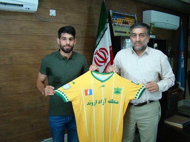 ساکی در نفت آبادان ماندگار شد (عکس)