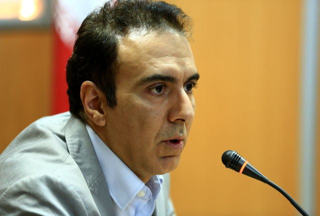 شوک تابستانی گزارشگر صورت سنگی؛ مزدک میرزایی به شبکه ماهواره ای پیوست