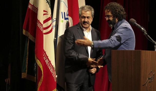 بخش پایانی صحبتهای جهانگیر کوثری: نمی‌دانم چرا به سازمان صدا و سیما ممنوع الورود شده‌ام/ عادل را بهترین گزارشگر می‌دانم