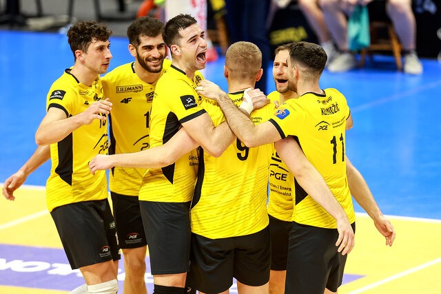 درخشش اسماعیلنژاد و عبادیپور در لیگ والیبال لهستان