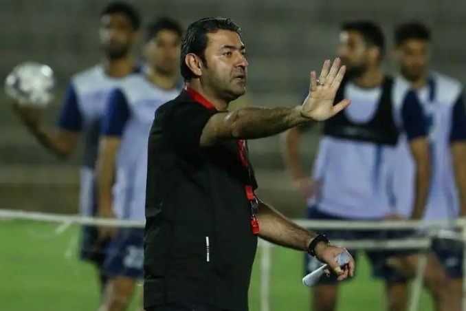 فاضلی: مقابل پرسپولیس، برنامه‌ ویژه‌ای برای موج دوم حملات داشتیم