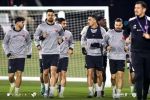واکاوی اتفاقات عجیب اردوی قطر؛ جلسه هوادار متمول با اوسمار و بازیکنان پرسپولیس!