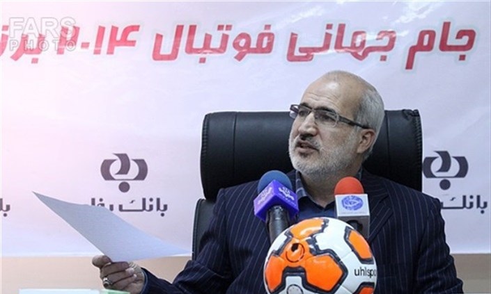 توضیح رئیس سابق سازمان لیگ: چرا قیمت بازیکنان خارجی در ایران افزایش مییابد؟
