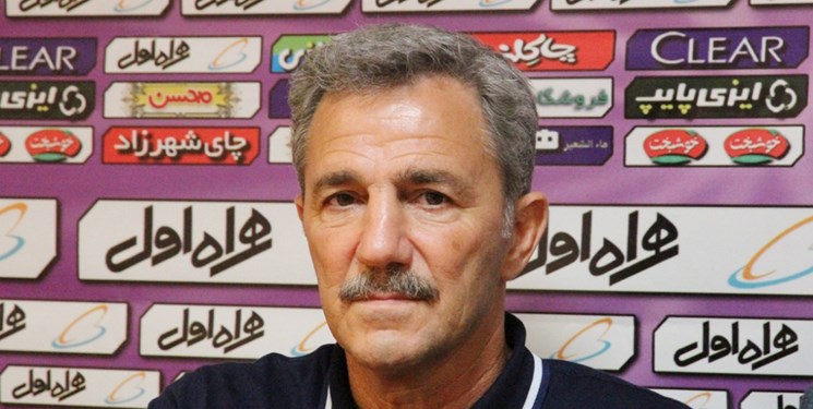 مربی ماشینسازی: برای بازی با پیکان آماده هستیم/تلاش میکنیم 3 امتیاز را بگیریم