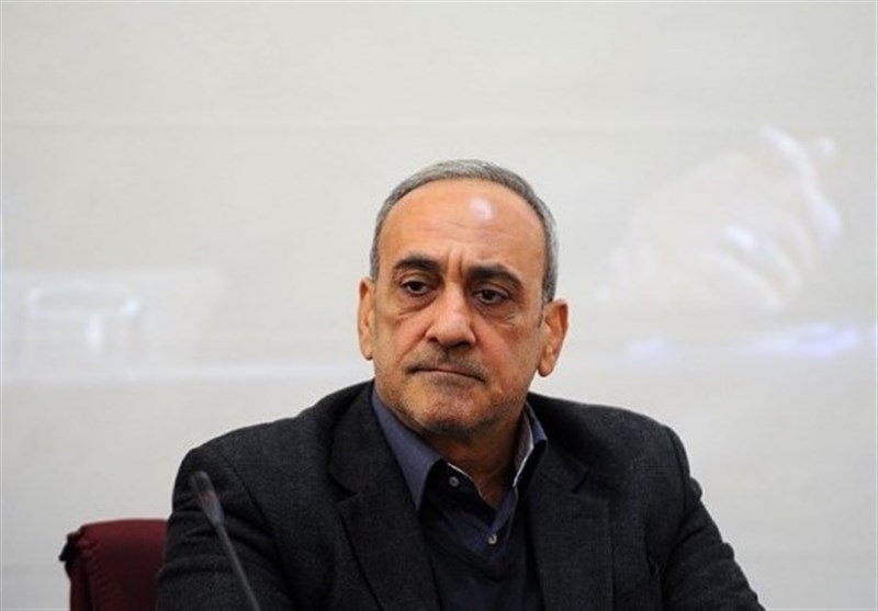 گرشاسبی با مسئول کانون هواداران و کاپیتانهای پرسپولیس جلسه برگزار میکند