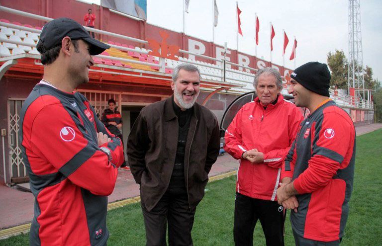 رویانیان: کالدرون گفت یکی، دو بازیکن پرسپولیس نباید باشند