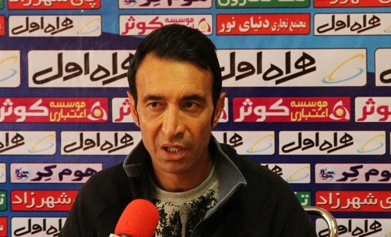 عنایتی: همه دوست دارند شیراز در لیگ برتر نماینده داشته باشد/ حمایت مسئولان نباشد با مشکل مواجه میشویم