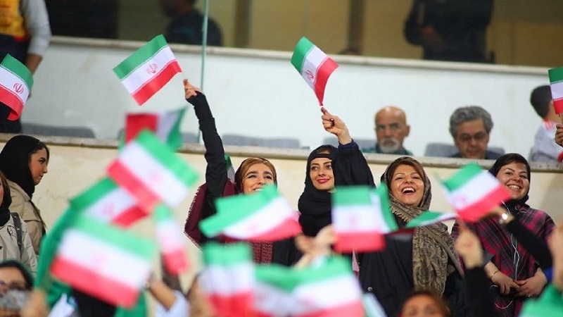 فیفا: زنان باید برای همه مسابقات اجازه ورود به ورزشگاه را داشته باشند