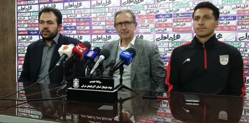لیکنز: فردا مهاجری را میبندیم تا مشکلی پیش نیاید!