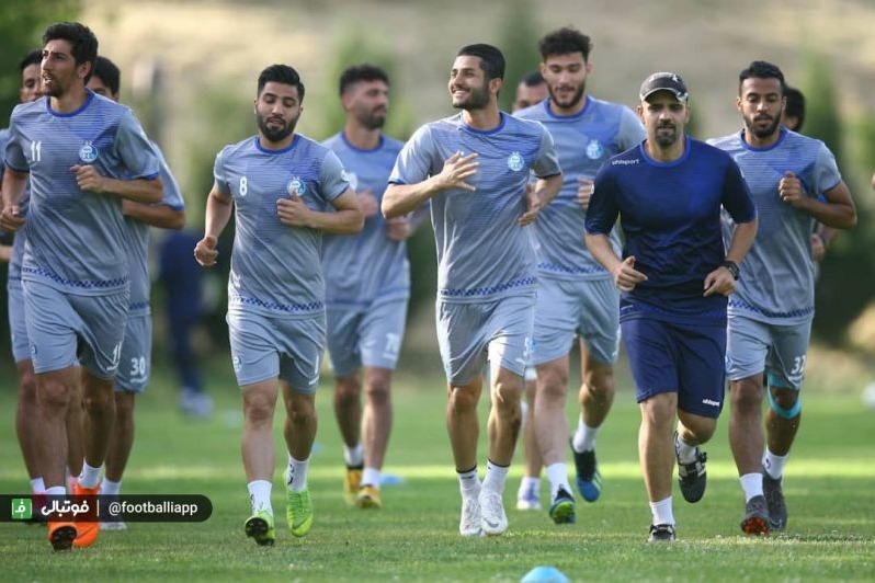 مدیر استقلالی دوربین شبکه ۳ را تهدید کرد؛ پلیس صدا میزنیم!