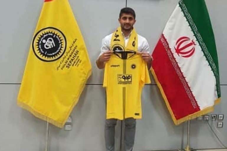 نژادمهدی: امیدوارم با سپاهان قهرمان لیگ شوم/ خاطرات خوبی از ذوبآهن دارم