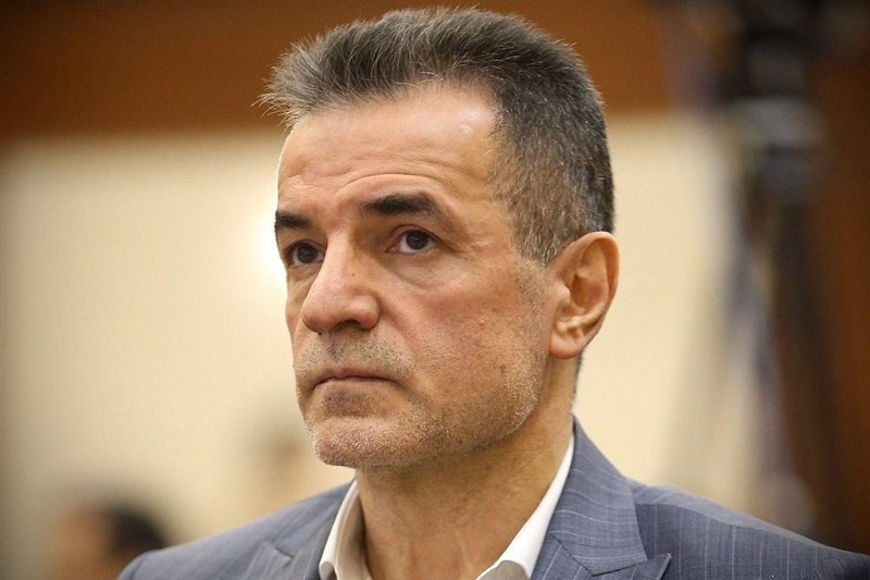 گزارش تسنیم/ سکوت شائبهدار انصاریفرد در قبال ابهامها و اتهامها/ «موظف» به پاسخگویی فقط در زمان خاص!