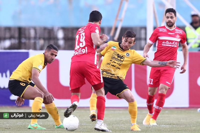 چرخابی: سپاهان دو مشکل اساسی دارد/ پرسپولیس بعد از گلزنی،سخت گل میخورد