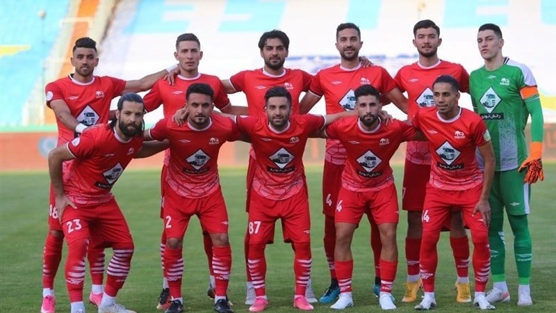 فعالیتهای باشگاه تراکتور تعلیق شد/ هیات فوتبال امور باشگاه را در دست گرفت
