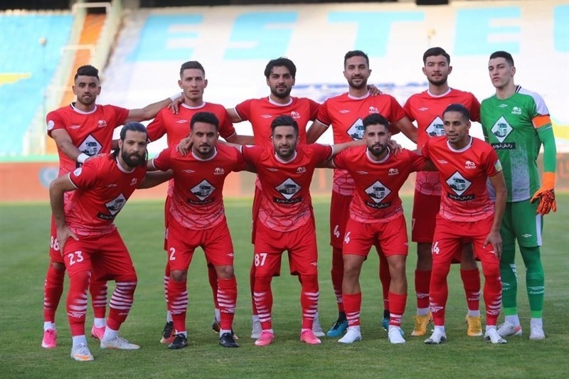 بهتاج: زنوزی میخواهد تیم را واگذار کند/ او از رفتار برخی هواداران تراکتور ناراحت است