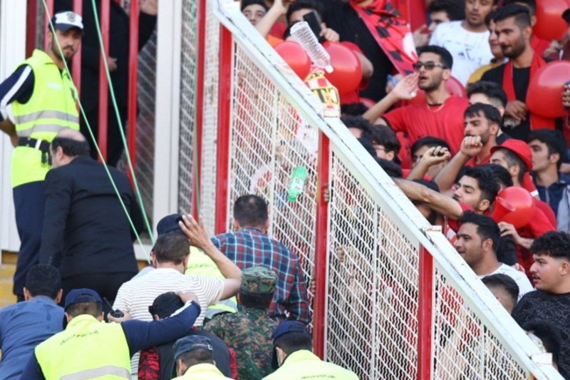 روایت باشگاه پرسپولیس از «سنگاندازیها در تبریز»