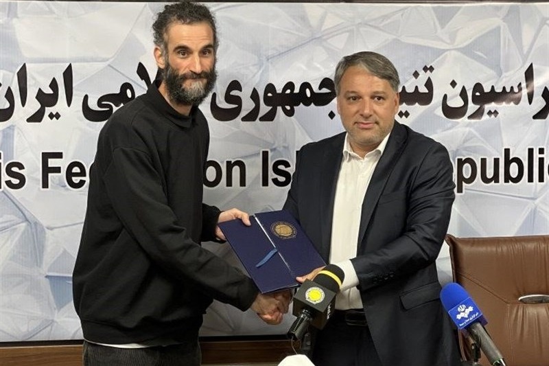 سرمربی تیم ملی تنیس: فدراسیون رییس ندارد و همه‌چیز روی هواست