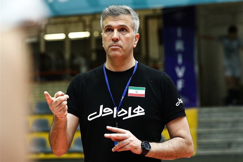 مومنی مقدم: امیدوار هستم مسئولان وزارت ورزش قدردان بچه های تیم باشند