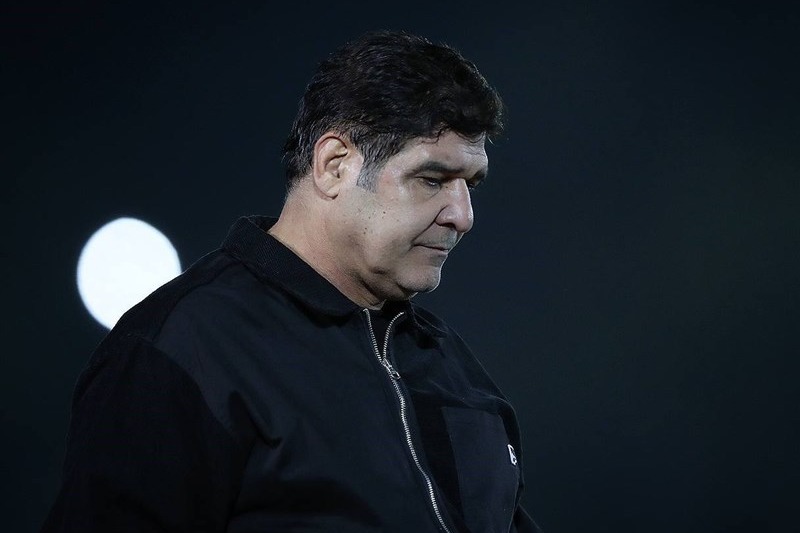 مهاجری سرمربی پارس جنوبی شد
