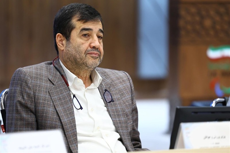 دنیامالی: اردوی تیمها بعد از مراسم تشییع رهبر انقلاب تشکیل شود