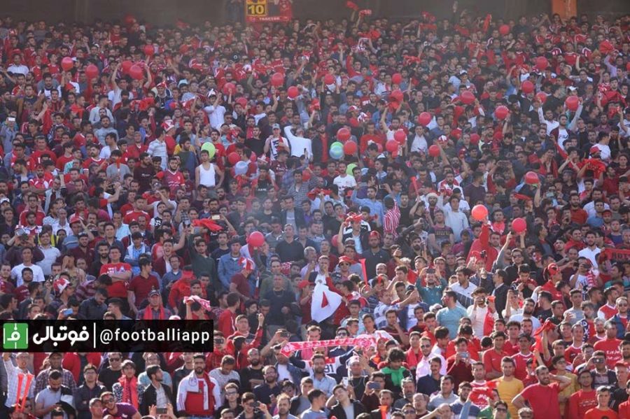 گزارش ویژه/ هوادار پرسپولیس بودن در تبریز ممنوع!