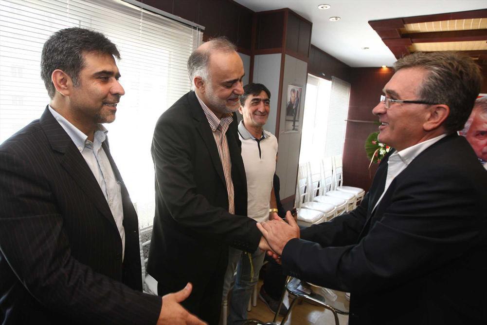 نبی: برانکو قطعا فصل بعد میماند/ کار پرسپولیس تمام نشده است