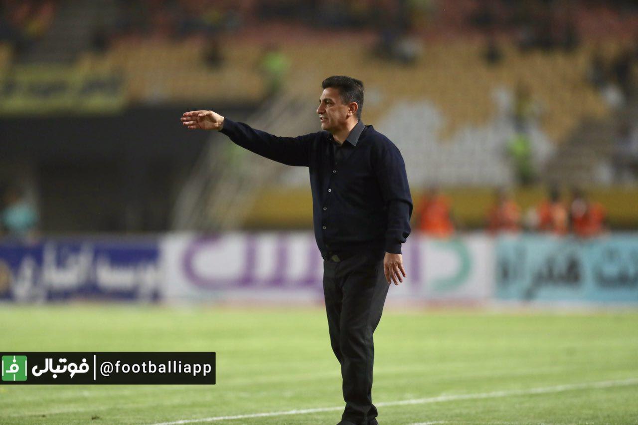 معاون حقوقی پرسپولیس: باشگاه از قلعه‌نویی شکایت می‌کند