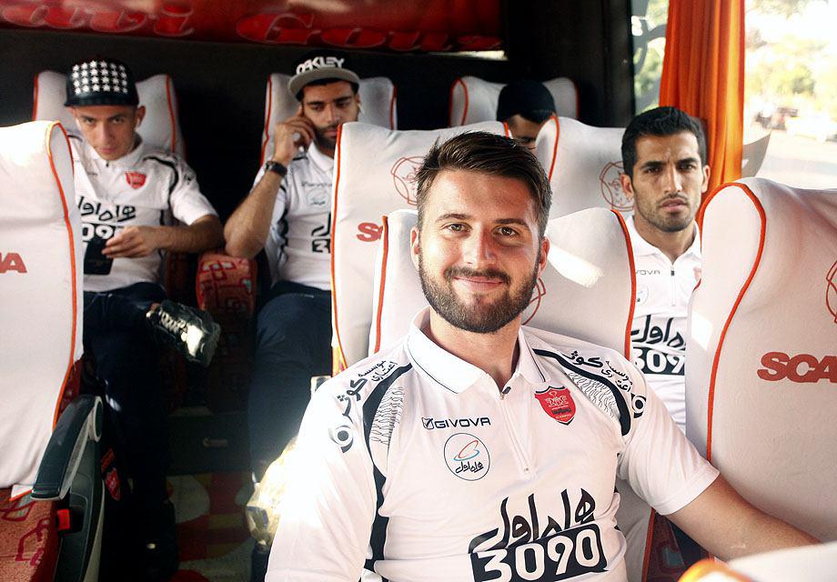 با آنتونی گولچ؛ از دلار 3 هزار تا 7600 تومانی!