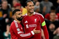 هشدار کاپیتان لیورپول به صلاح: برای جایگاهت تلاش کن