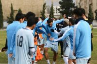 وقتی مدافع استقلال هواداران را ساده میبیند؛ کدام سوتفاهم آقای آقاسی؟