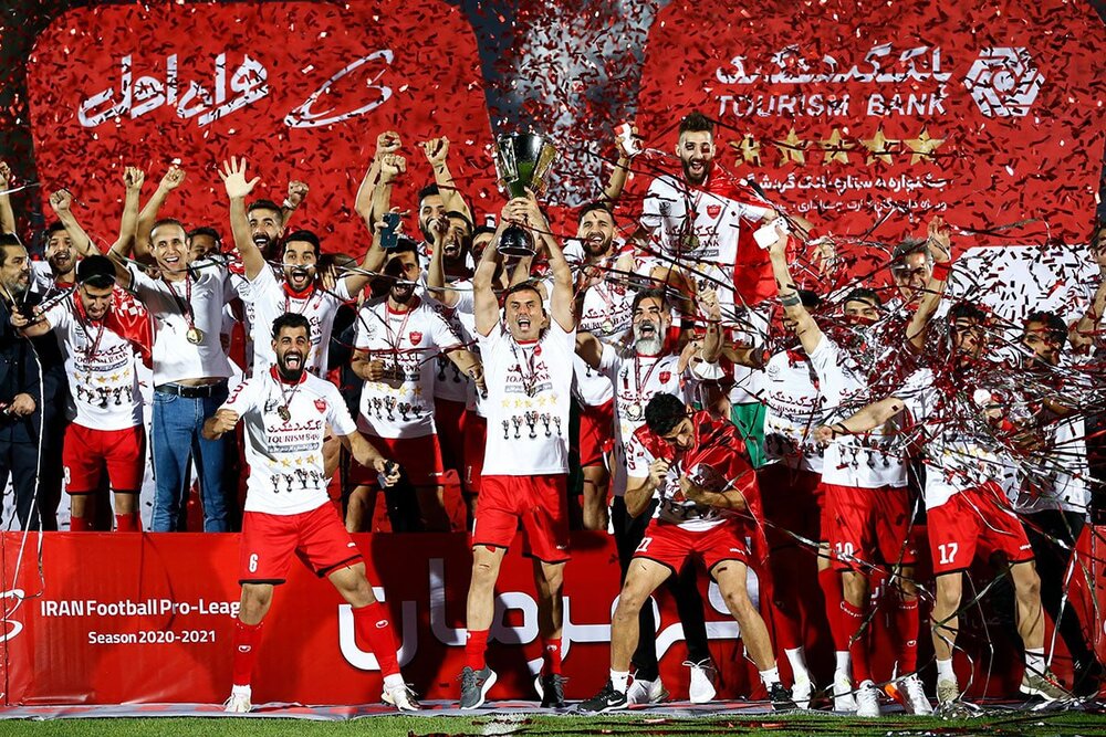 پرسپولیس ۱۴۰۰؛ گِلات، پنجره همیشه بسته و استعفا!