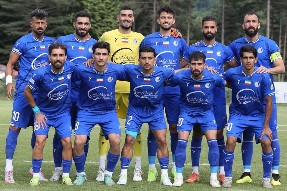 نارضایتی بی فایده رختکن استقلال از حضور آلکثیر؛ بازیکنان به هیچ جا نرسیدند!