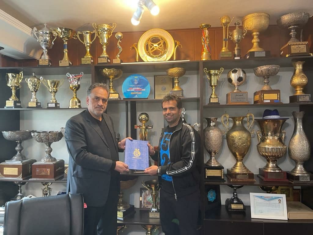 رسمی؛ کمالوند مدیرفنی استقلال شد/ مصطفوی مربی، و نوشادی به عنوان بدنساز جدید استقلال منصوب شد + تصاویر