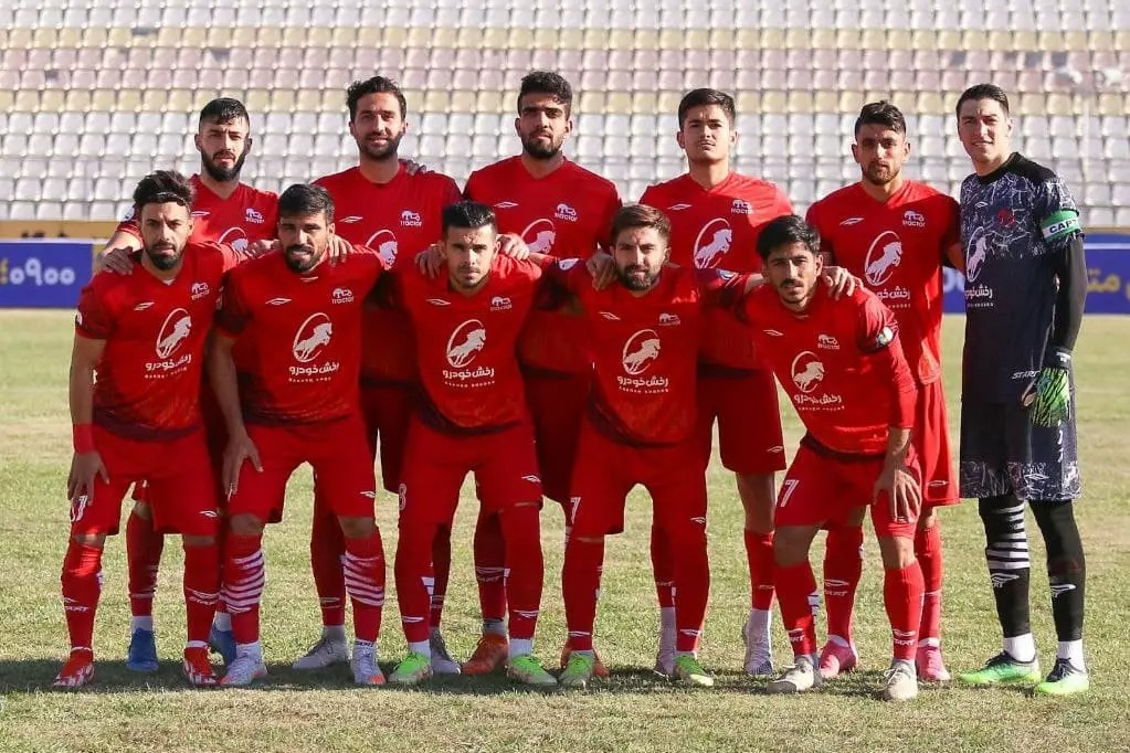 تراکتوریها راه میکسدزون را گم کردهاند/ کرونا بهانه مناسب برای غیرحرفهایگری در تبریز