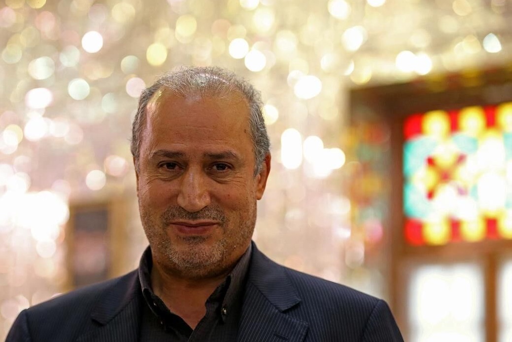 خروج سریع تاج و نبی و دیگران در سکوت