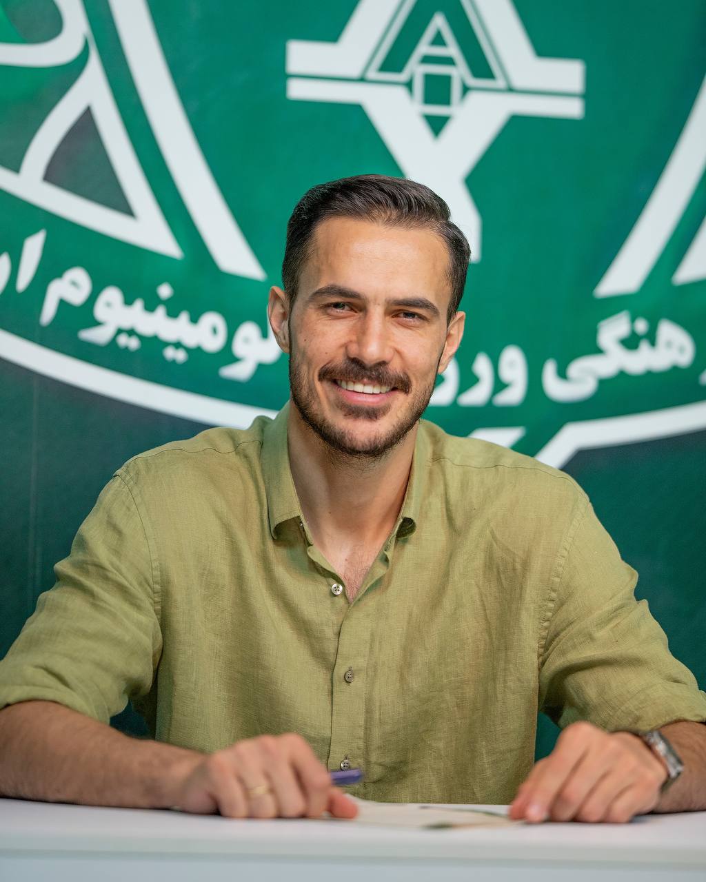 مهران موسوی قراردادش را با آلومینیوم تمدید کرد