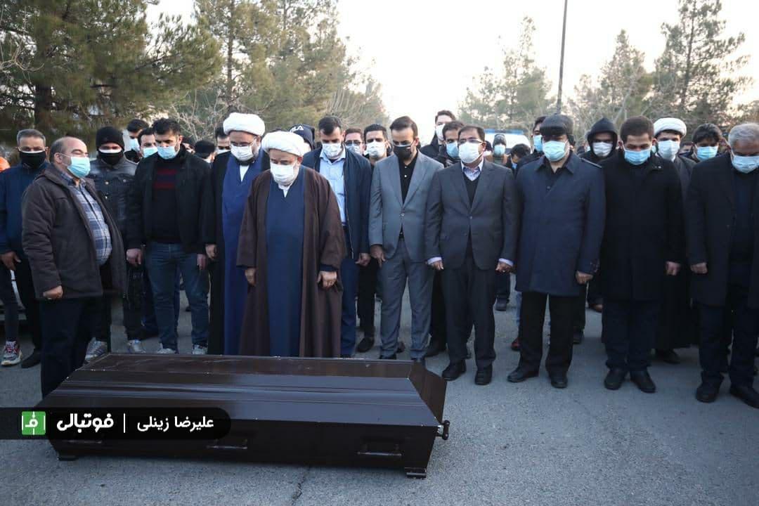 گزارش تصویری/ مراسم خاکسپاری زنده‌یاد «علی انصاریان»