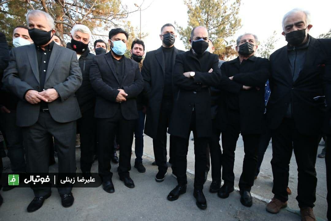گزارش تصویری/ مراسم خاکسپاری زنده‌یاد «علی انصاریان»