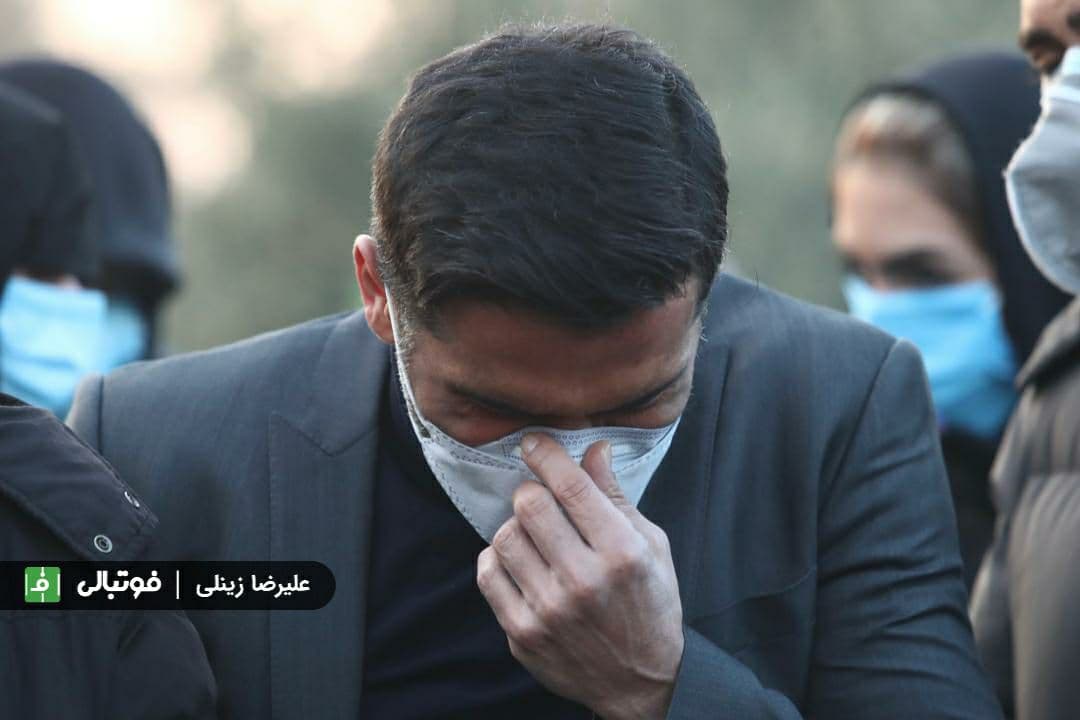 گزارش تصویری/ مراسم خاکسپاری زنده‌یاد «علی انصاریان»