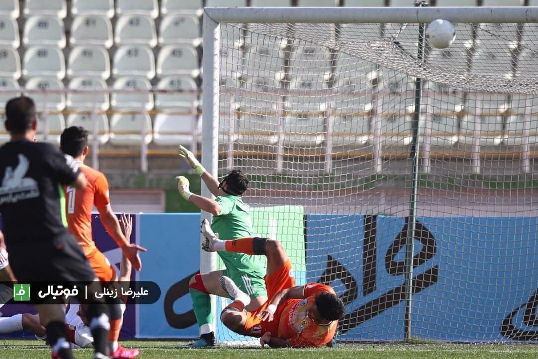 قول عجیب راکی به مربی تراکتور
