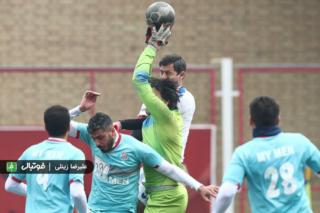 گزارش تصویری اختصاصی/ تصاویری از دیدار دو تیم منتخب سرخابی و رسانه ورزش